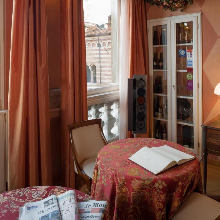 Domus Nova Palace - Italian Homing - Camera Matrimoniale - 4