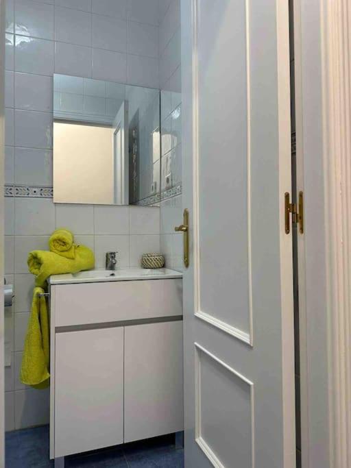 Precioso estudio junto al mar, apartamentos Don Diego en la Carihuela - Estudio con balcón - 10