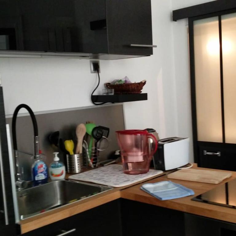 A la Tour des Rohan - One-Bedroom Apartment - 17