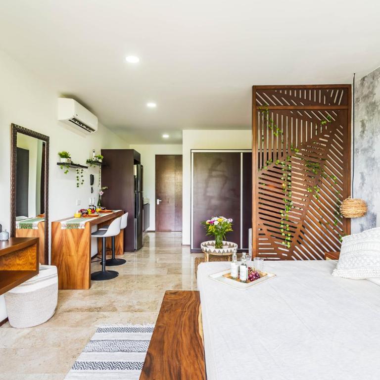 Tulum City Apartments at Menesse Tulum - Estudio con balcón - 7