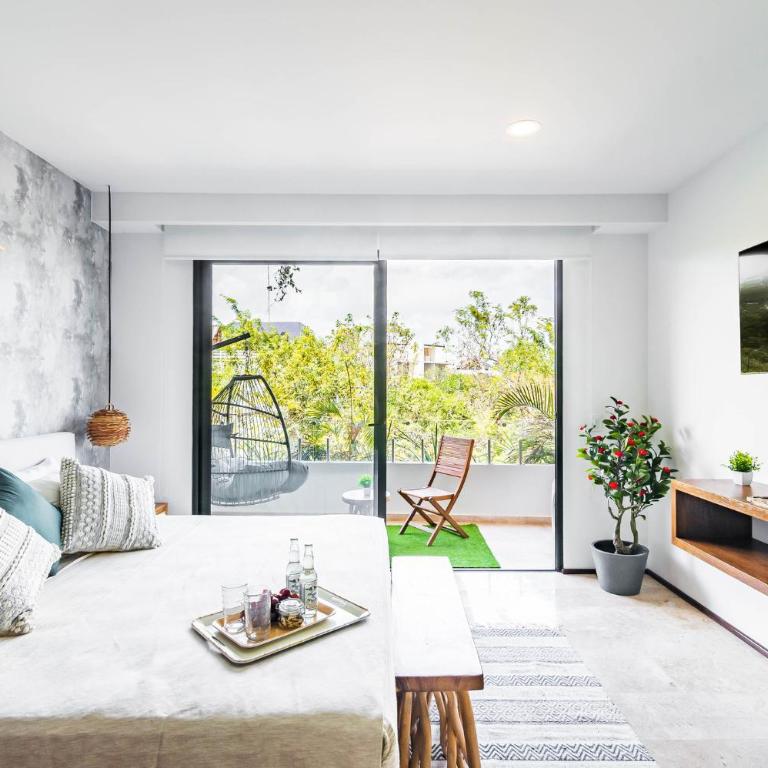 Tulum City Apartments at Menesse Tulum - Estudio con balcón - 10