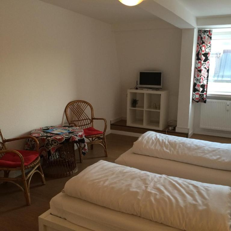 Pension Belo Sono München - Chambre Lits Jumeaux Économique avec Salle de Bains Commune - 9