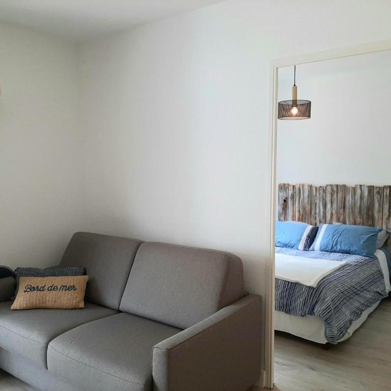 Appartement cosy avec balcon, proche centre et plages, parking inclus - FR-1-239-896 - Appartement 1 Chambre - 8