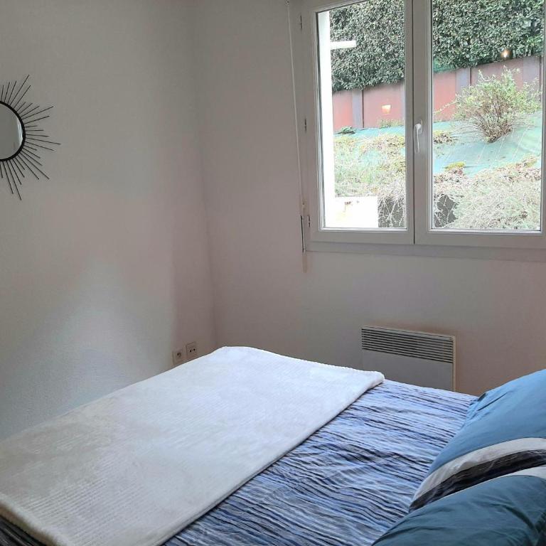 Appartement cosy avec balcon, proche centre et plages, parking inclus - FR-1-239-896 - Appartement 1 Chambre - 13