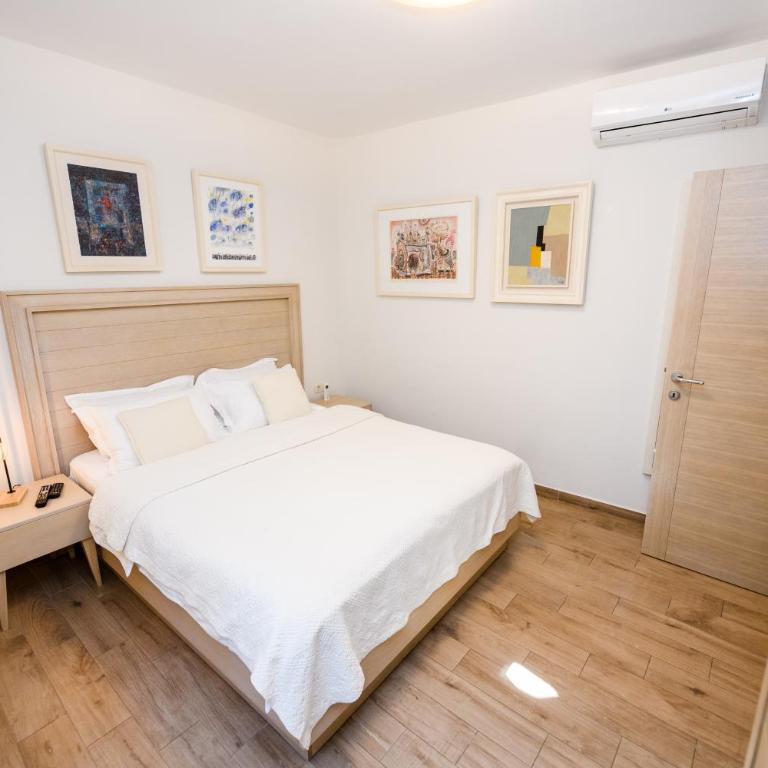 Apartmani Art Karampana - Apartment with Balcony - 29