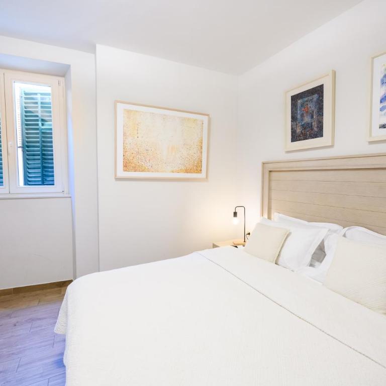Apartmani Art Karampana - Apartment with Balcony - 31