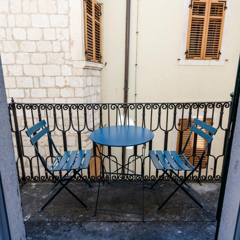 Apartmani Art Karampana - Apartment with Balcony - 35