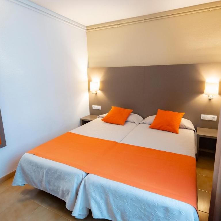Hotel Risech - Habitación Económica Doble (sin vistas) - 1 o 2 camas - 11
