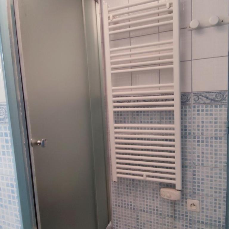 Nadine & Didier - Chambre Double avec Salle de Bains Privative - 3