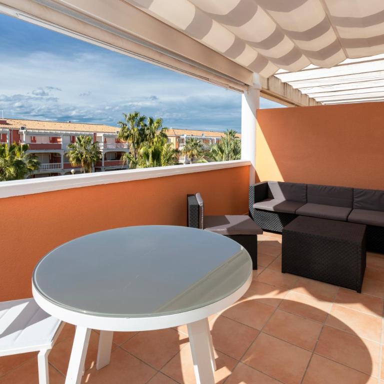 Estrella Blanca V, 2 dormitorios, by Bookindenia - Two-Bedroom Apartment - 3