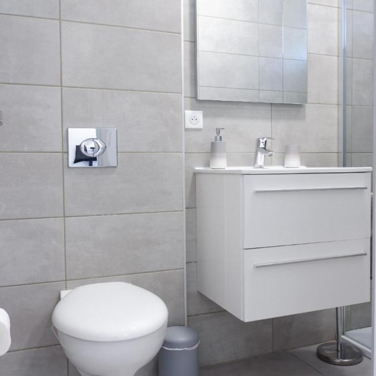 N7 Maison T2 climatisé avec jacuzzi privé - Appartement 1 Chambre - 15