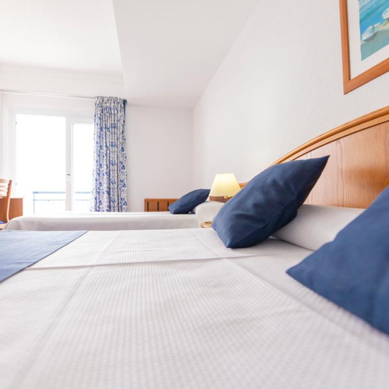 Hotel Ramblamar - Habitación Cuádruple con vistas al mar - 10