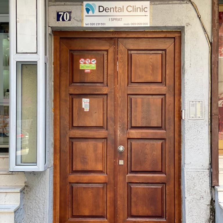 Heart of the City Stunning city View,Balcony Free Wi-Fi - Apartment - 6