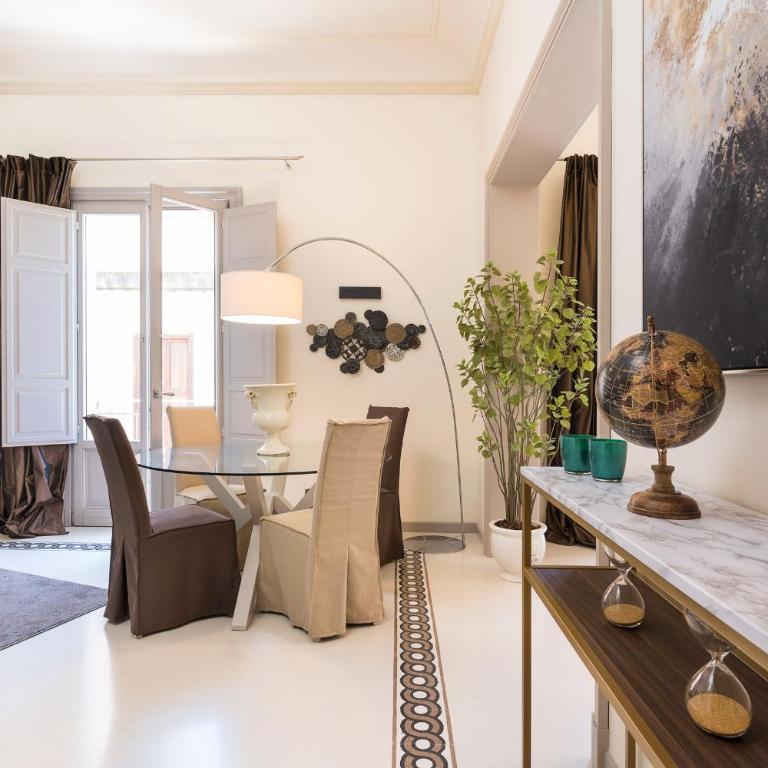 Dimora al Duomo - Three-Bedroom Apartment - 18
