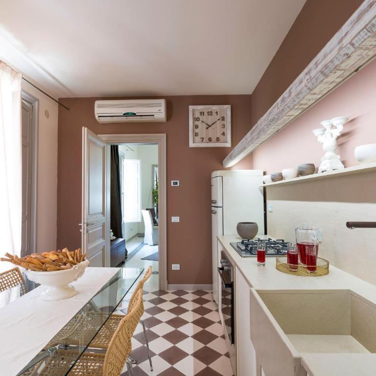Dimora al Duomo - Three-Bedroom Apartment - 28