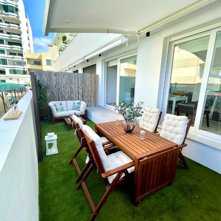 GATU PREMIUM Sandia Beach lujo junto al mar, parking y piscina común," Preferente mayores de 21 años y familias " - Apartamento con terraza - 12