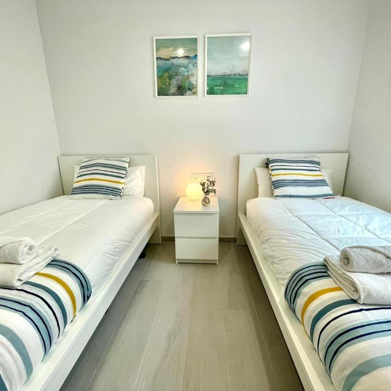 GATU PREMIUM Sandia Beach lujo junto al mar, parking y piscina común," Preferente mayores de 21 años y familias " - Apartamento con terraza - 4