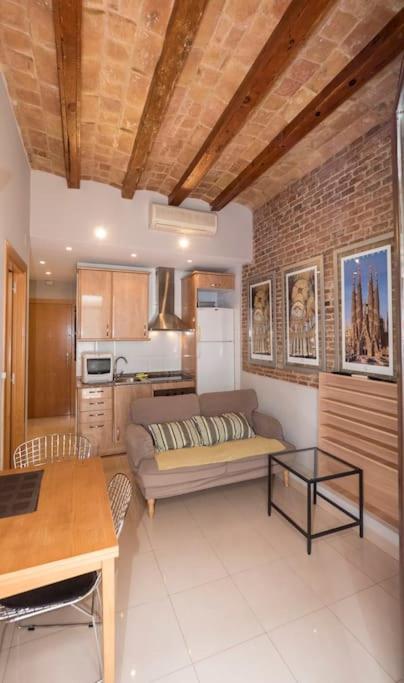 BeBarceloner Gracia Apartments- 1 bedroom - One-Bedroom Apartment - 7