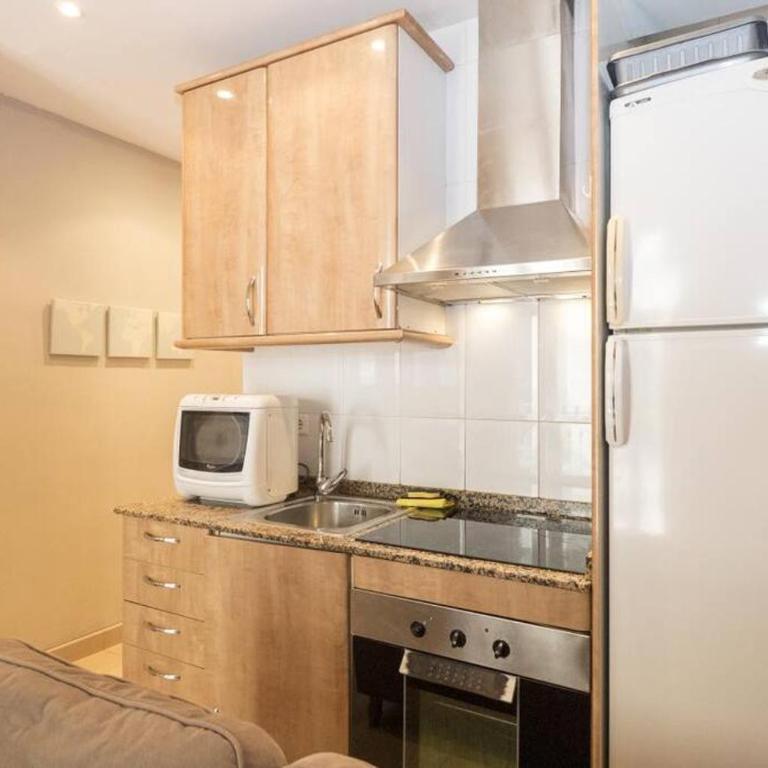 BeBarceloner Gracia Apartments- 1 bedroom - One-Bedroom Apartment - 17