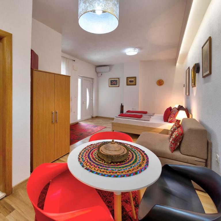 Villa Acapulco - Studio Apartment - 12