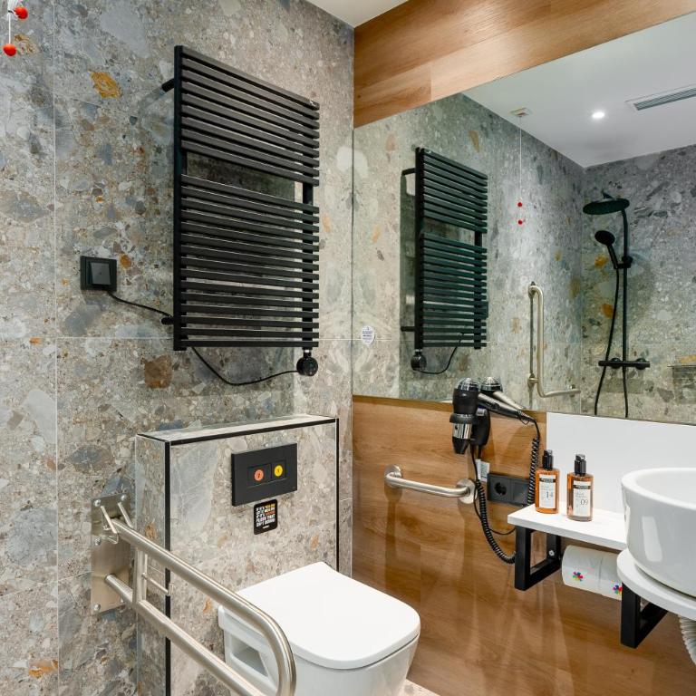Akeah Hotel Gran Vía - Double Room - 5