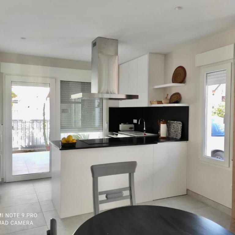 Casita moderna a escasos metros de Playa Terranova - Casa de 3 dormitorios - 11
