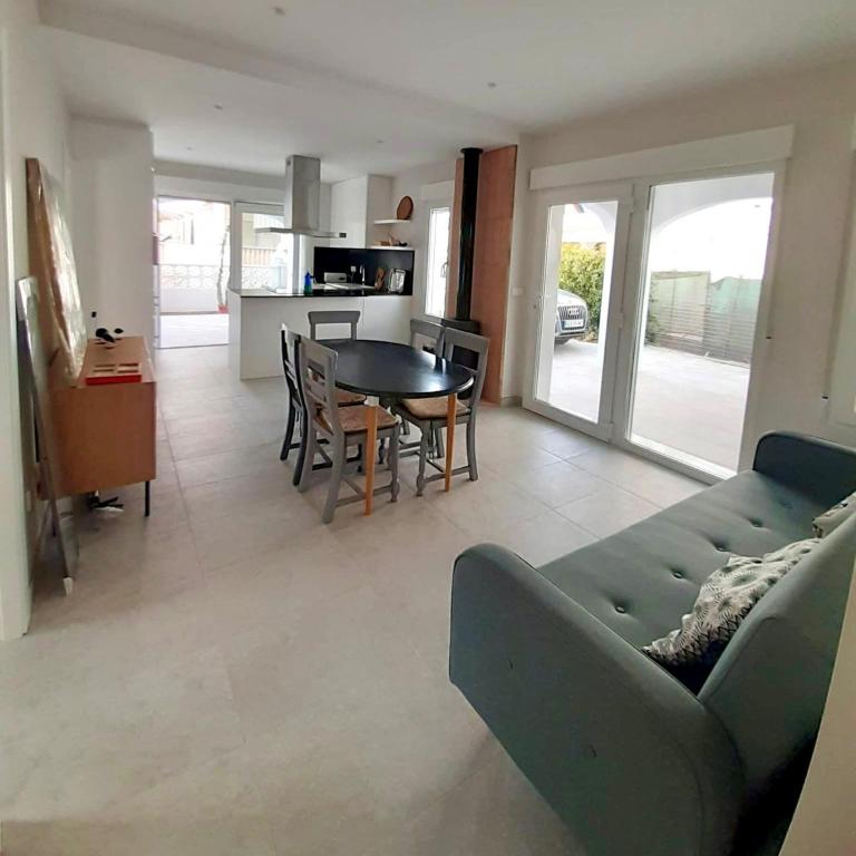 Casita moderna a escasos metros de Playa Terranova - Casa de 3 dormitorios - 12