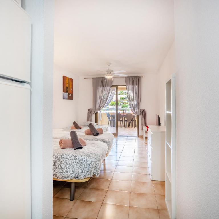Castle Harbour Cozy Studio Heated Pool Los Cristianos LoveTenerife - Estudio con vistas a la piscina - 4