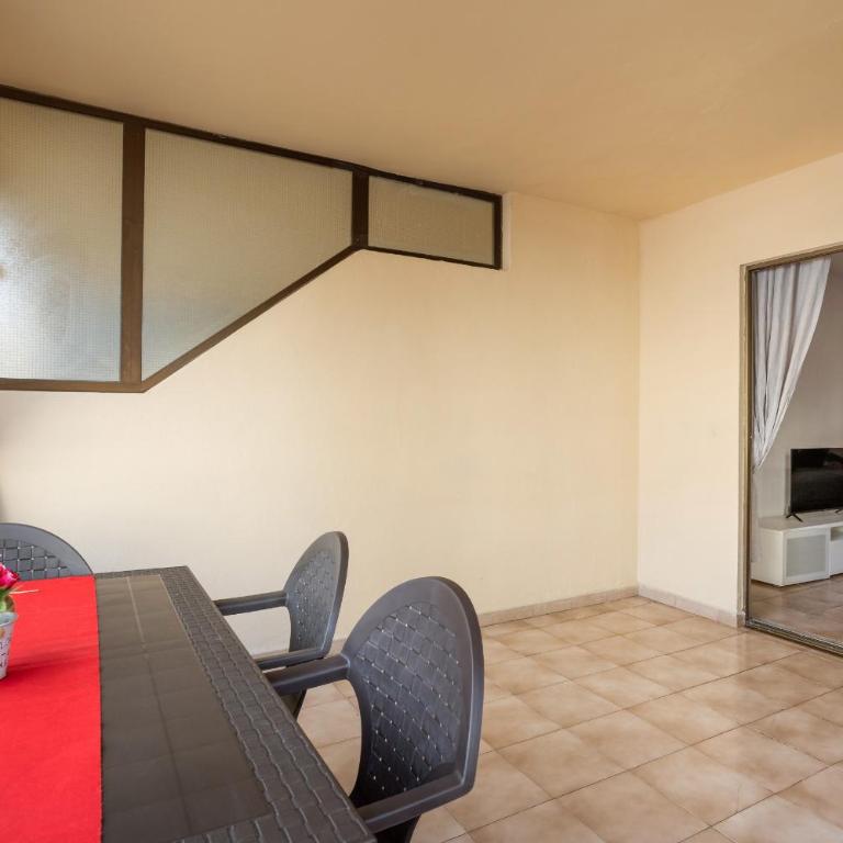 Castle Harbour Cozy Studio Heated Pool Los Cristianos LoveTenerife - Estudio con vistas a la piscina - 21