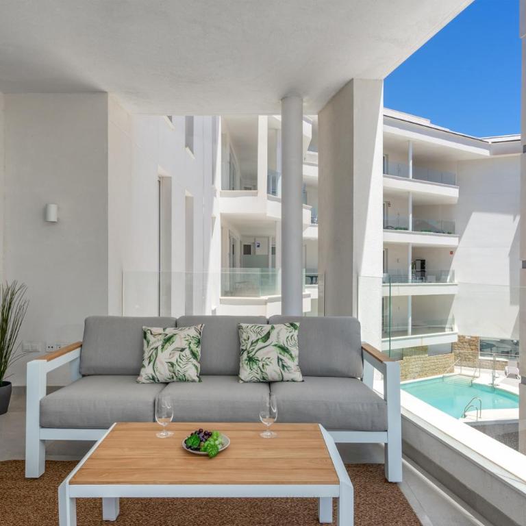 Blue apt in Torreblanca by Costarentals - Ref 174 - Two-Bedroom Apartment - 16