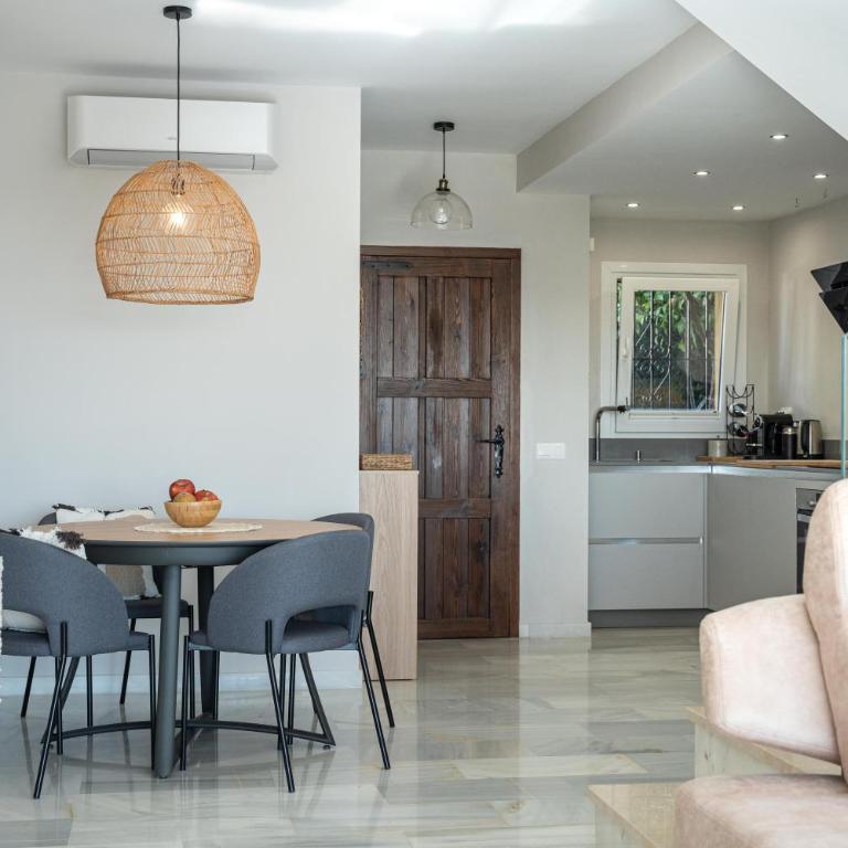 Magnificent Holiday Home in Calahonda - Casa de 2 dormitorios - 4