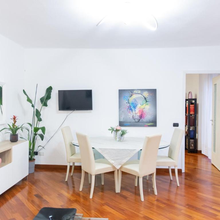 SWEET HOUSE CORSO GENOVA - Appartamento con 1 Camera da Letto - 2