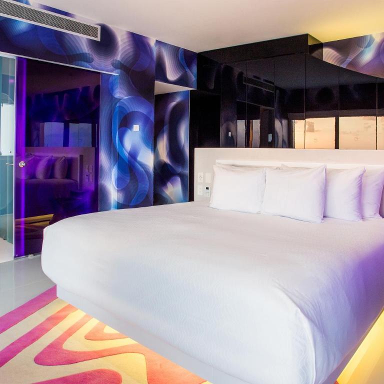 Temptation at The Tower Cancún Resort - All Inclusive - Adults Only - Couple’s Clothing-Optional Oceanfront Master Suite - 6