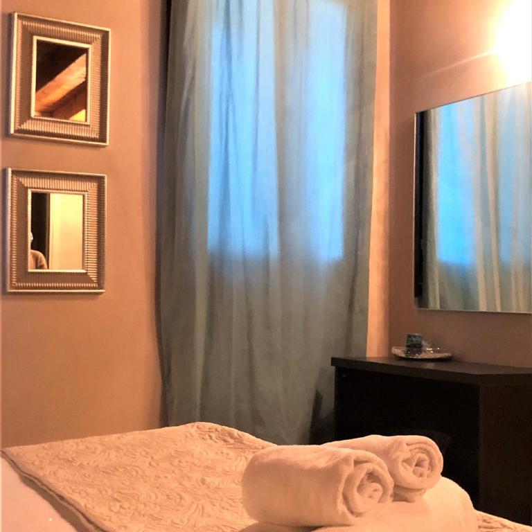 Villa Giotto Luxury Suite & Apartments - Appartamento con Balcone - 6