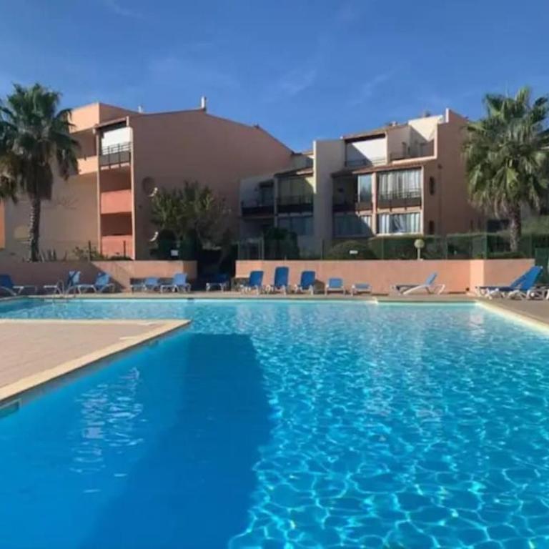 Studio Le Soleil terrasse, wifi, clim, piscine - One-Bedroom Apartment - 2