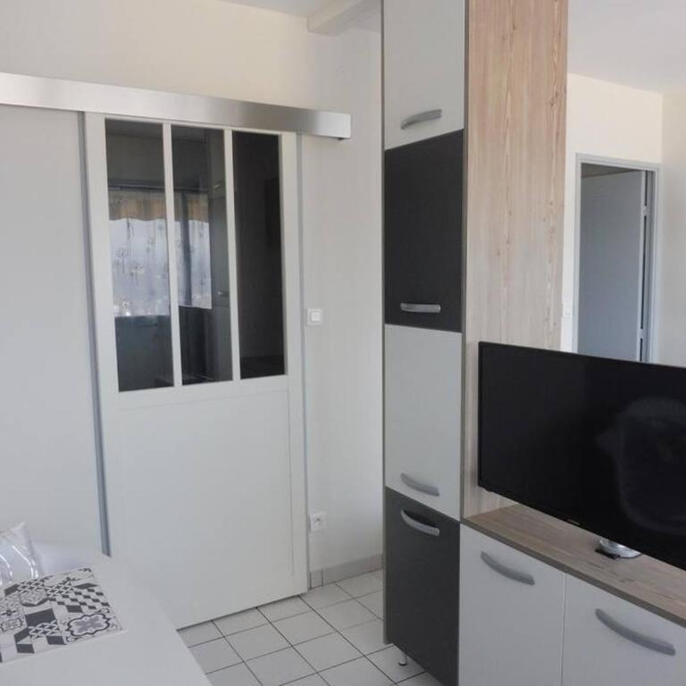 studio avec vue sur lac - Apartamento de 1 dormitorio - 5