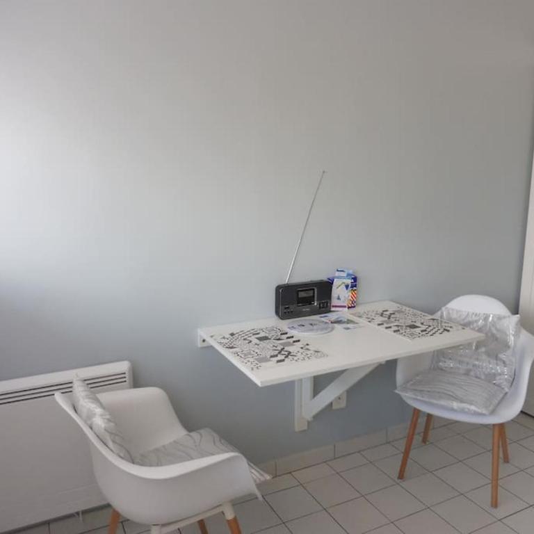 studio avec vue sur lac - Apartamento de 1 dormitorio - 3