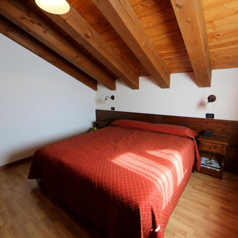 Valley Vacanze - Appartamento con 2 Camere da Letto e Balcone (6 Adulti) - Mansarda - 10
