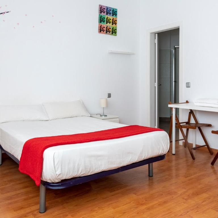 Monrooms Barcelona - Double Room - 3