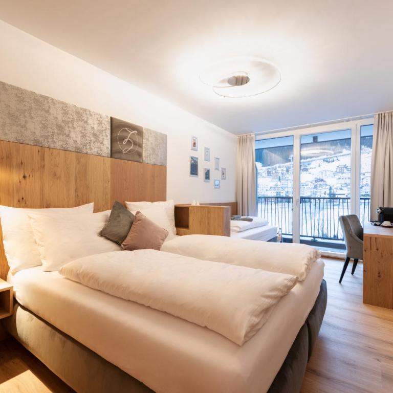 Hotel Zalwonder - Deluxe Doppelzimmer mit Balkon - 2