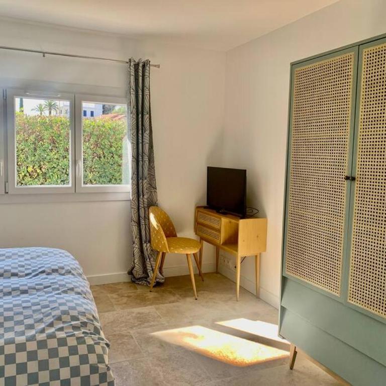 La Reposée, bas de villa en plein cœur de Vence - Appartement 2 Chambres - 13