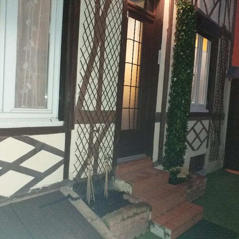 Maison de ville avec patio - Maison de Vacances - 4