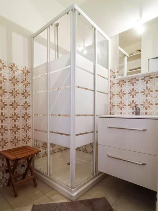 Proche centre & Proximité plage - One-Bedroom Apartment - 9