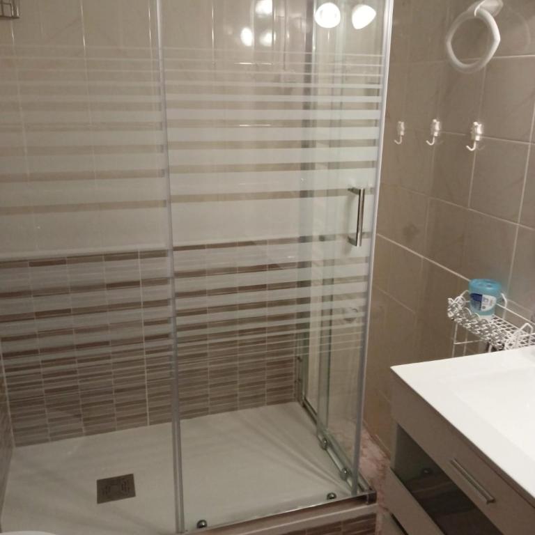 Apartamento piscina y playa - Apartment mit 2 Schlafzimmern - 2