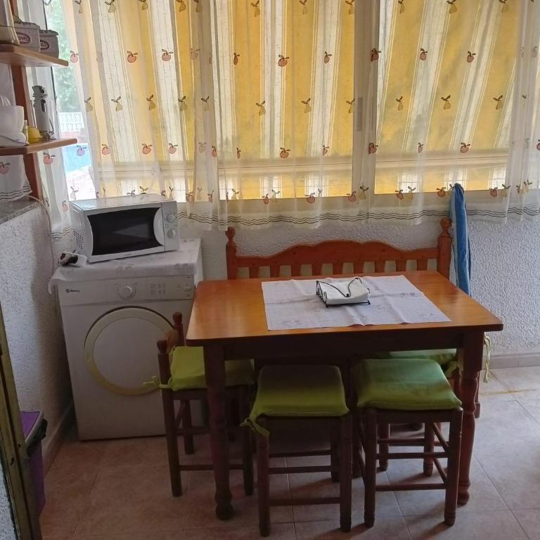 Apartamento piscina y playa - Apartment mit 2 Schlafzimmern - 6