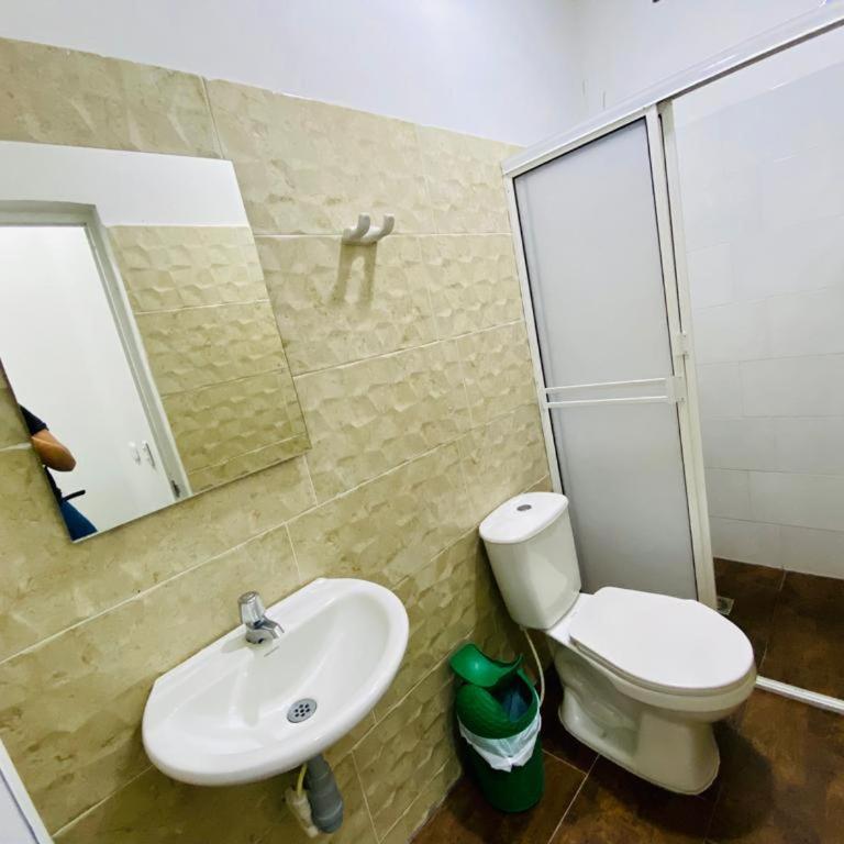 Hotel Villa Paraguay - Habitación Doble con baño privado - 4