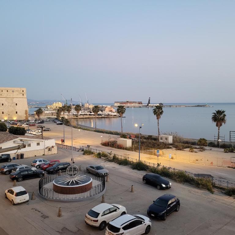 Magellano Suite. Fronte Mare + Free Park + Wi-Fi - Apartamento de 3 dormitorios - 35