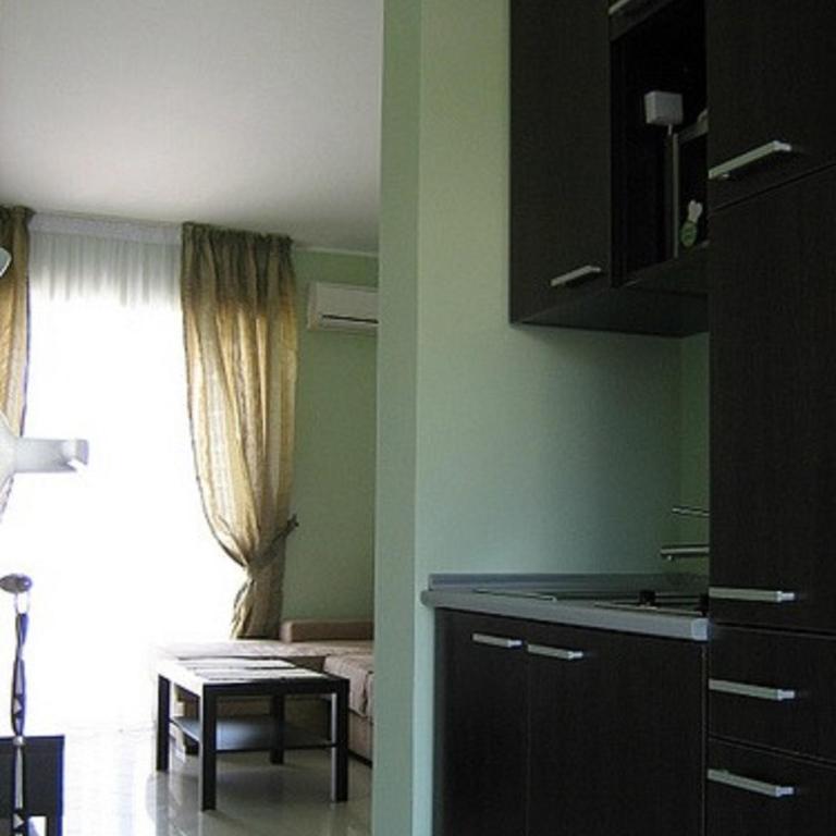 Apartments & Rooms Elite - One-Bedroom Apartment with Sea View - 9