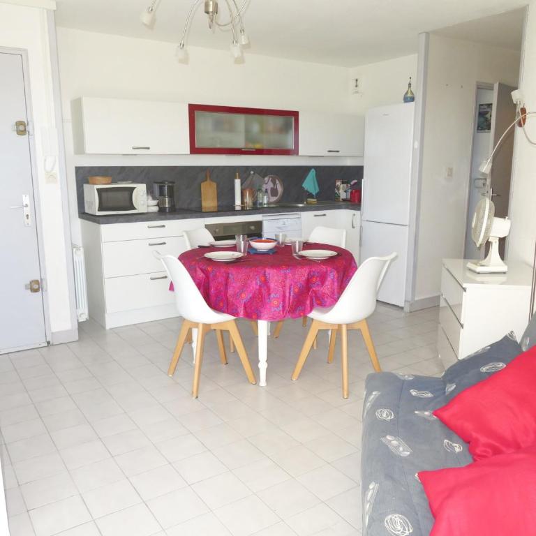 Charmant 2 pièces avec parking, tennis et loggia à 300m de la plage - FR-1-338-431 - Apartment (4 Erwachsene) - 20