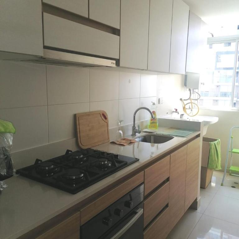 DEPARTAMENTO EN BARRANCO cerca Malecon Paul Harris - Two-Bedroom Apartment - 22